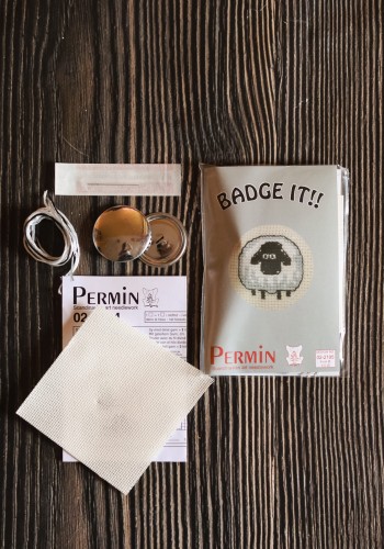 Przypinka (zestaw do haftu ) 02-2195 Sheep front